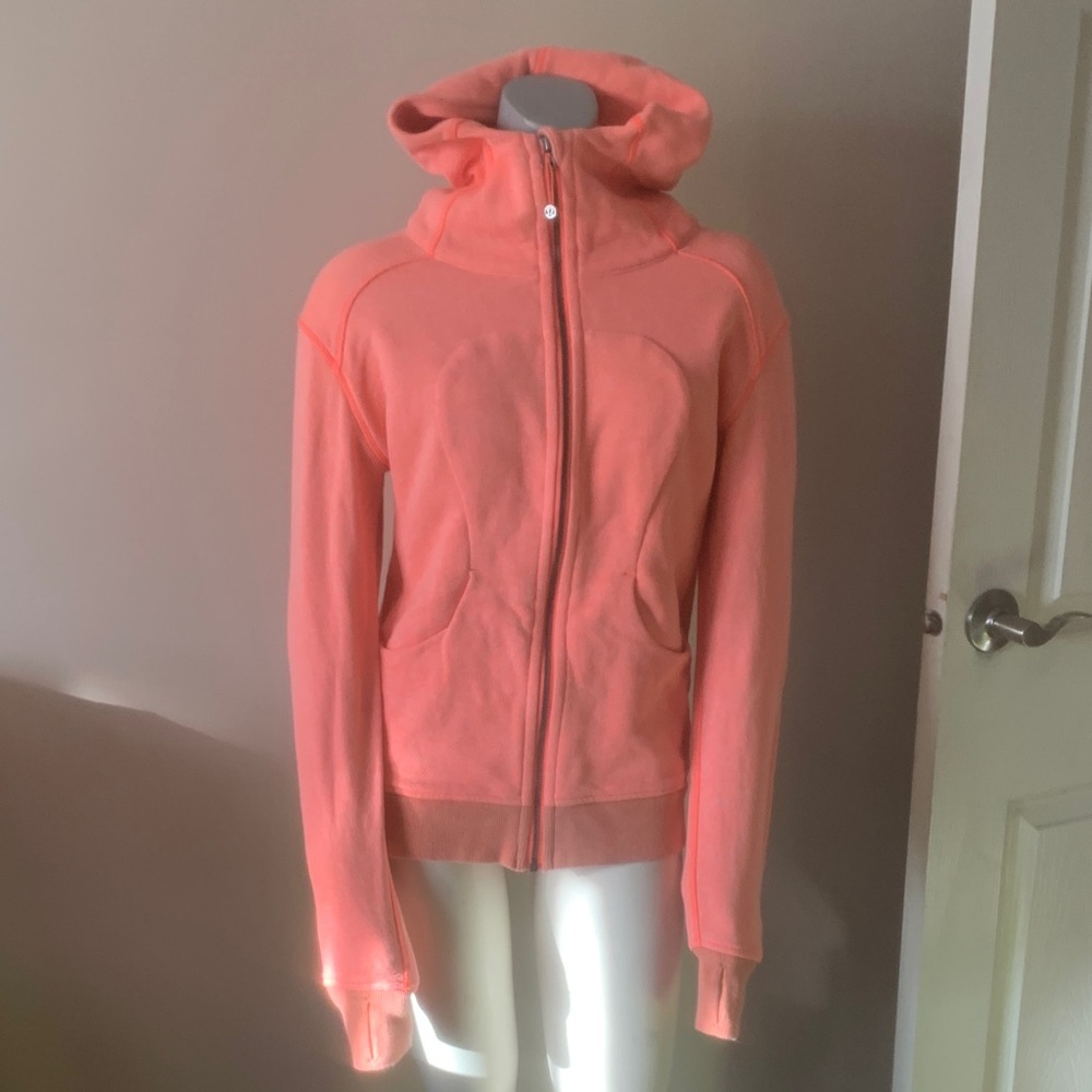EUC Lululemon Scuba Hoodie